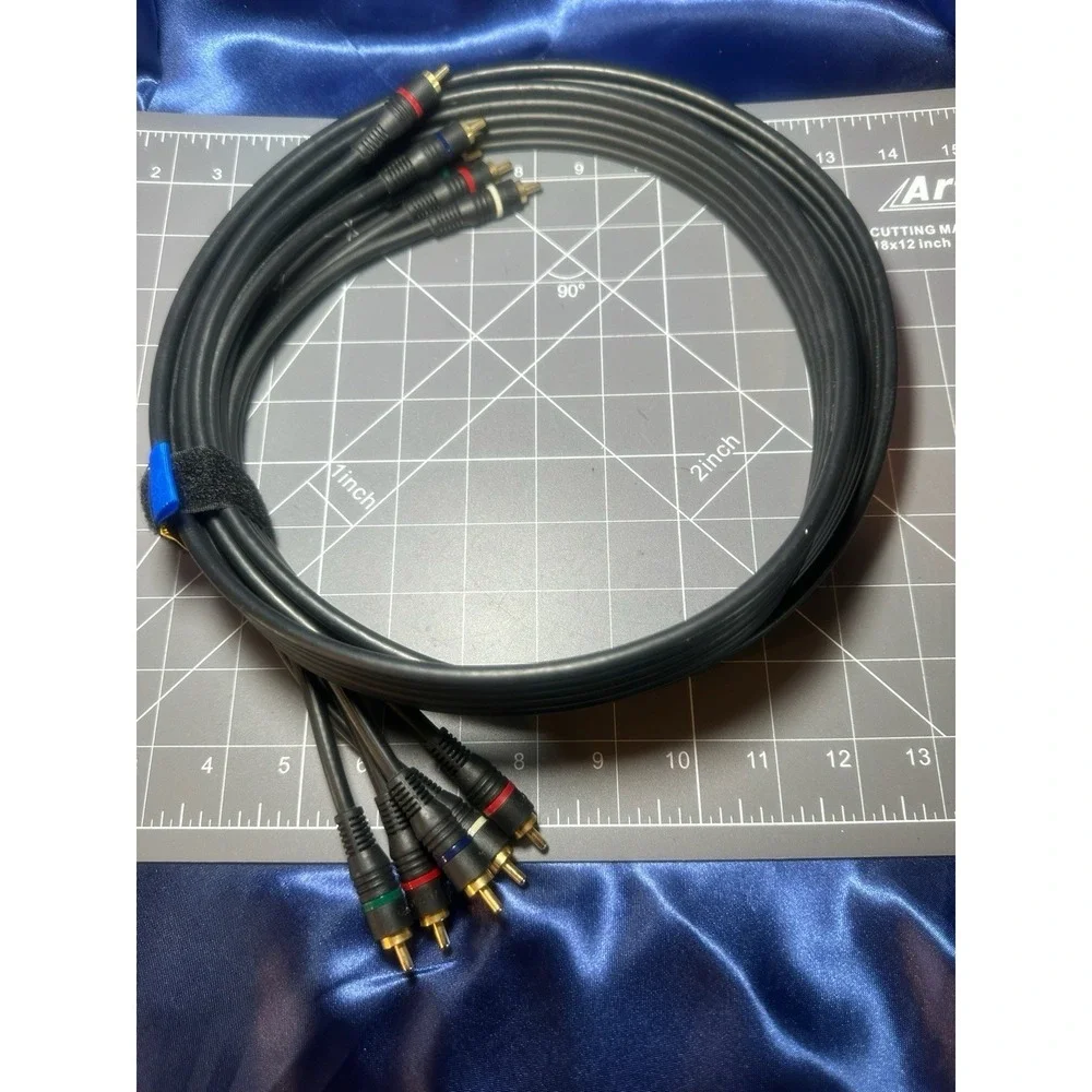 Audio Video Cable - 5 Port 3 Video Jacks  / 2 Audio Jacks Approx 6' PS2/Wii/Xbox